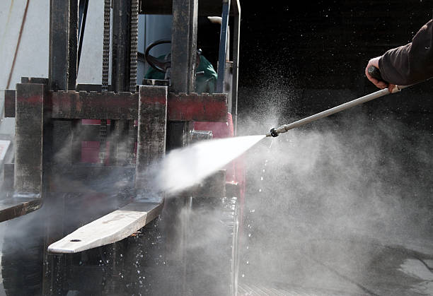 Best Affordable Pressure Washing  in Tuskegee, AL